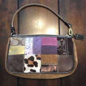 *Authentic* Patchwork Coach Poucette  *Price Firm*